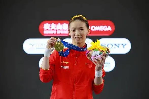 关于挑战极限!巴西选手摘得跳水冠军的信息 关于挑战极限!巴西选手摘得跳水冠军的信息